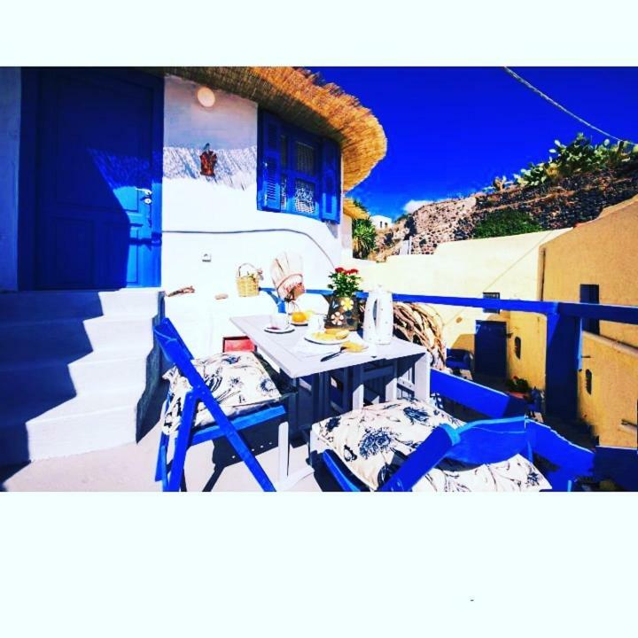 Emmantina Acomodação com café da manhã Mesaria Exterior foto